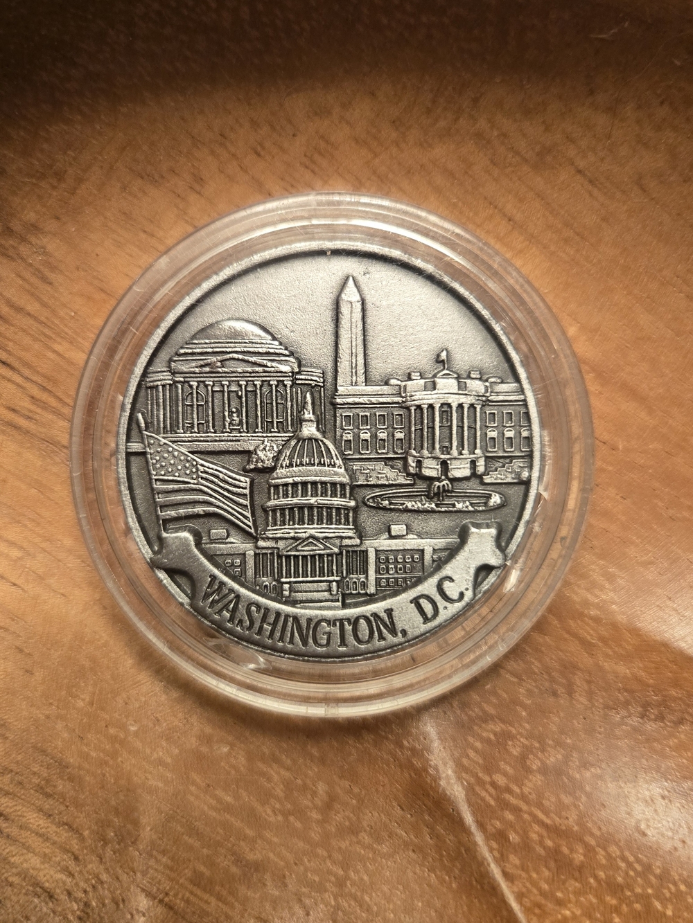 Washington D.C. Commemorative Metal Medallion - Silver Tone